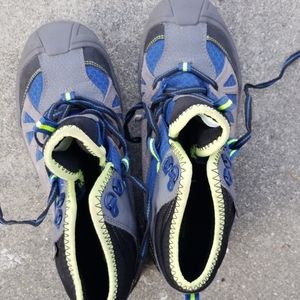 Merrill waterproof boots for kids